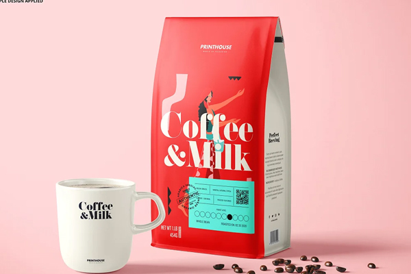 Coffee Pouch  Packaging Bag PSD Mockup Template